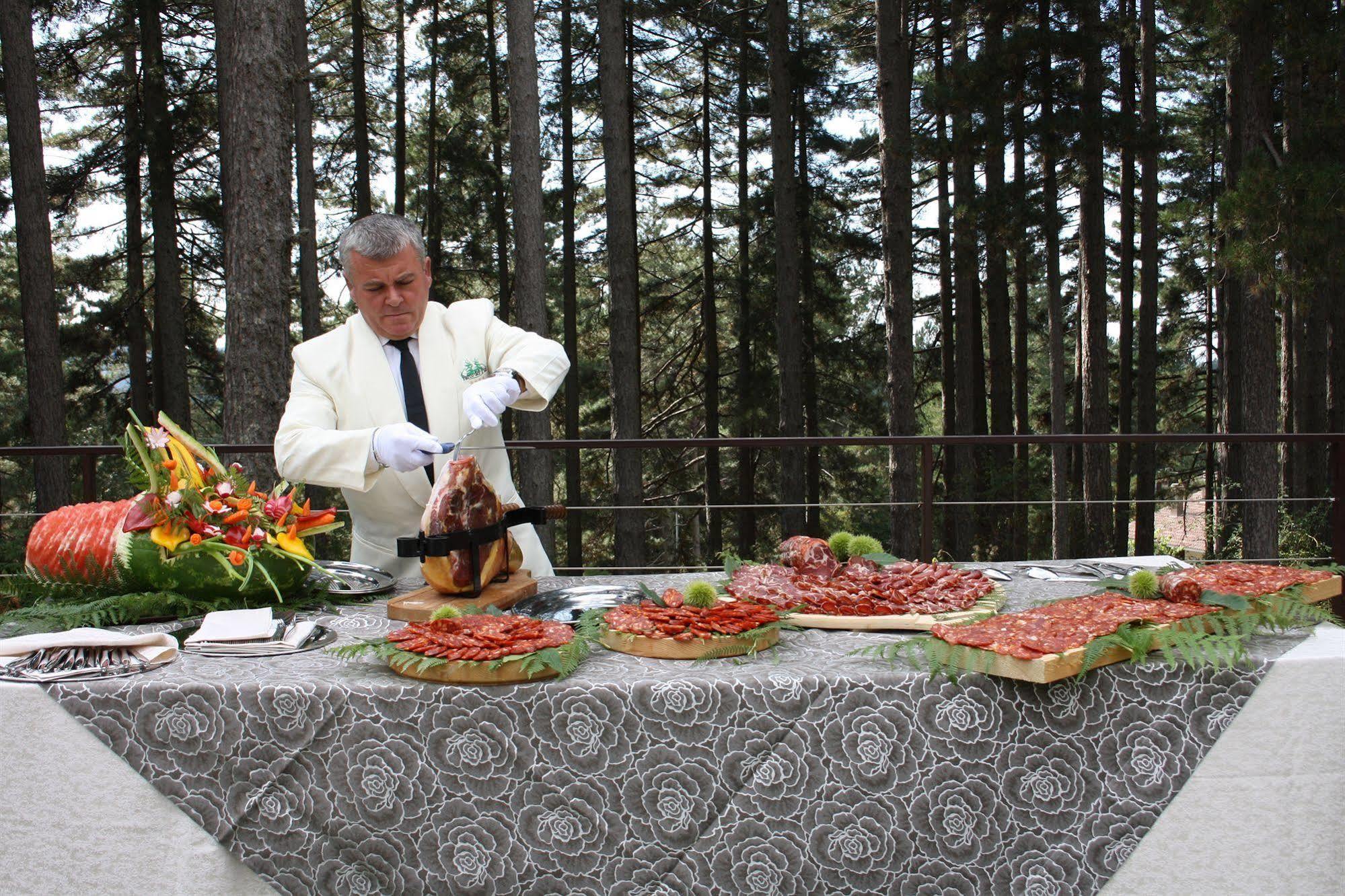 Hotel Parco Dei Pini - Sila Wellness Taverna (Calabria)